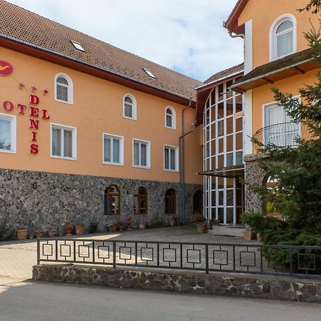 Hotel Denis Daneş Εξωτερικό φωτογραφία
